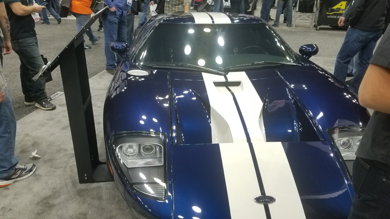 This was a popular car. Impossible to get a nice pic without waiting around a while.